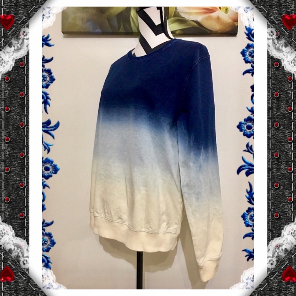 Honey Belle Gradient Color Sweatshirt - Picture 3 of 5